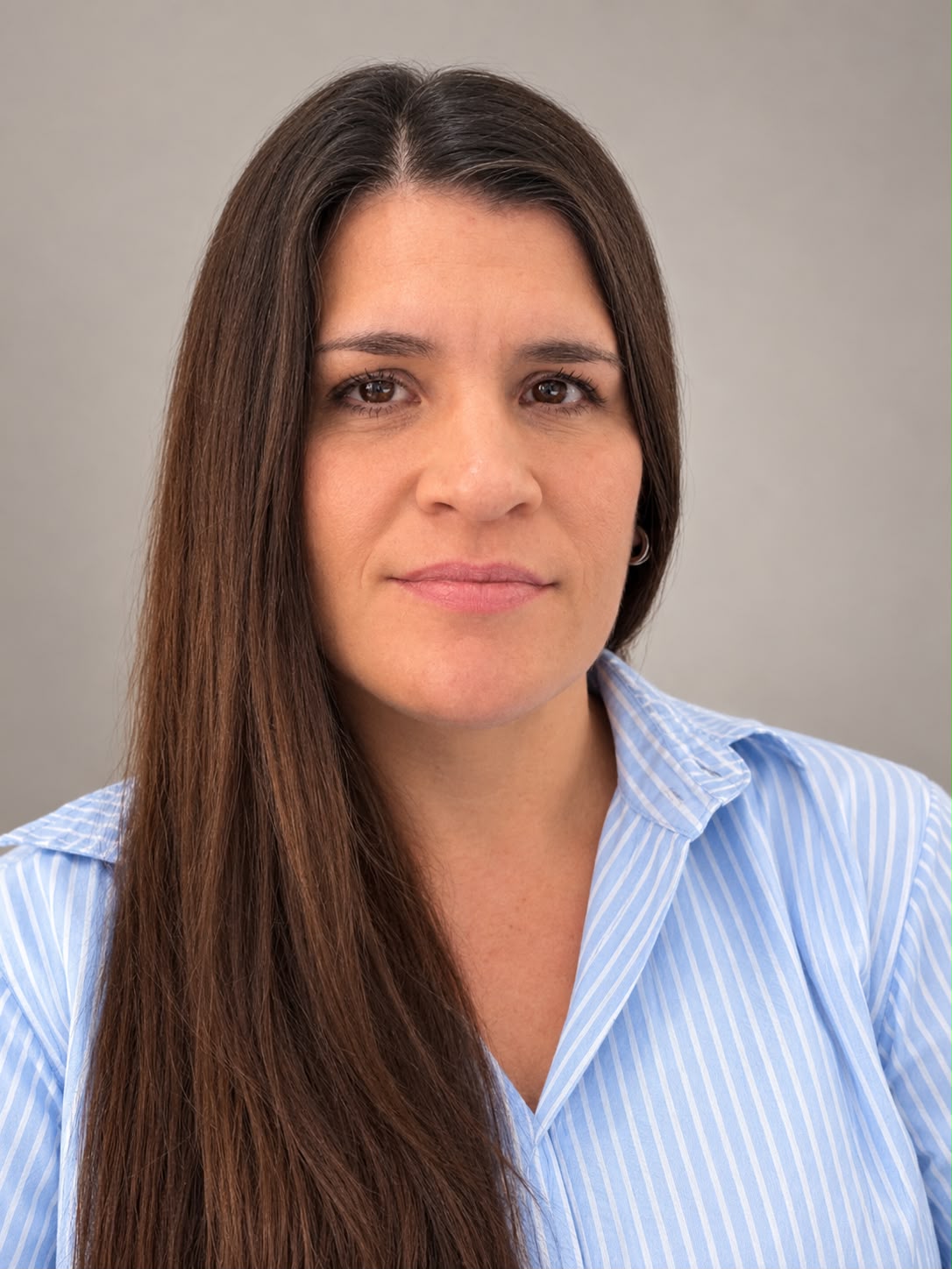 Carla Bill, Contadora Pública Nacional